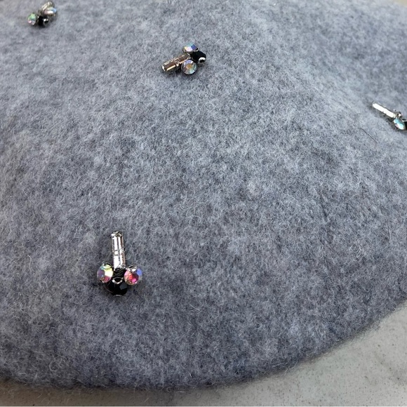 EUC Chico’s Rhinestone Wool Bee Beret Hat - Picture 6 of 9